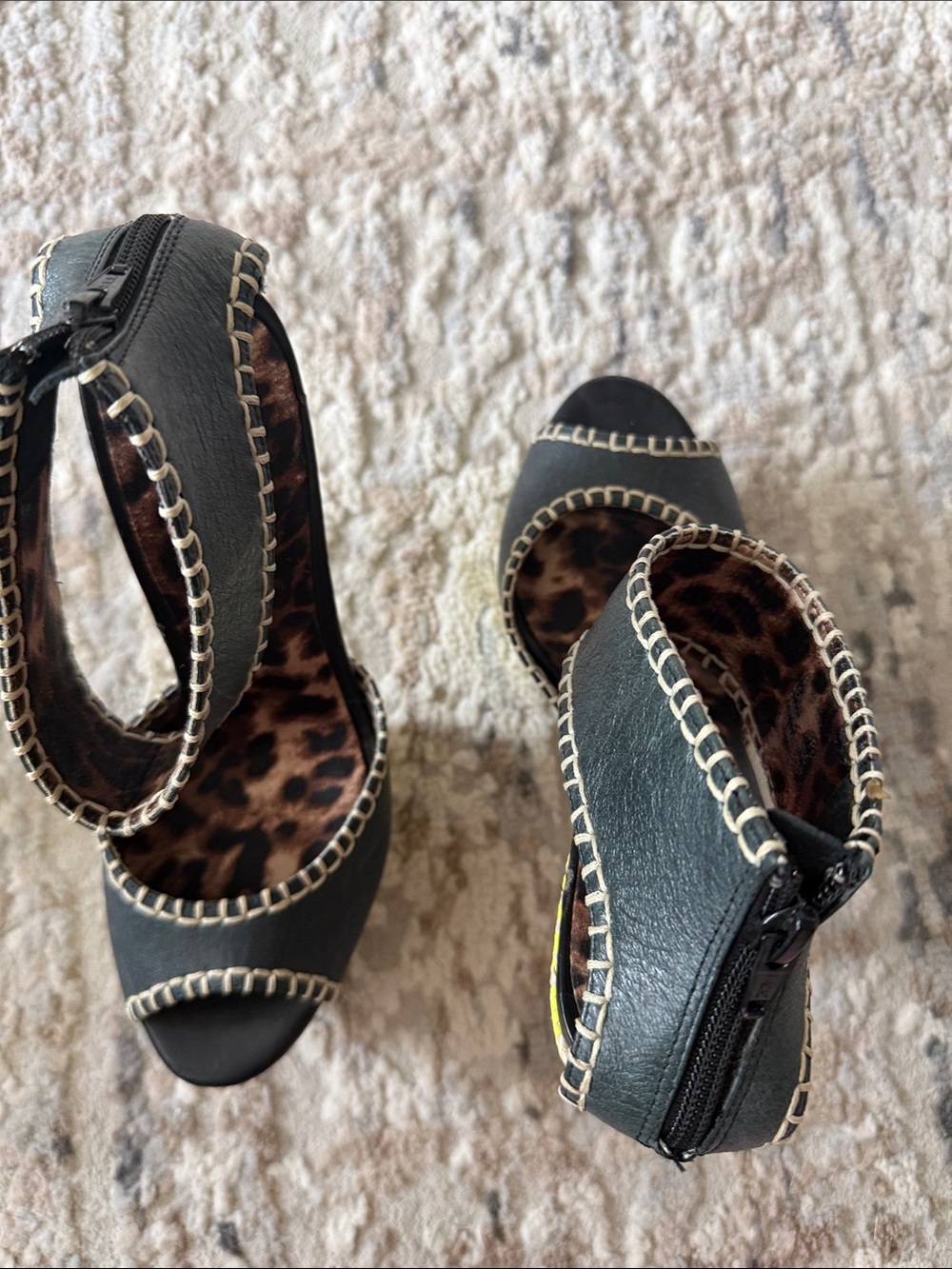 Black Leather Peep Toe Sandals with Contrast Stitching